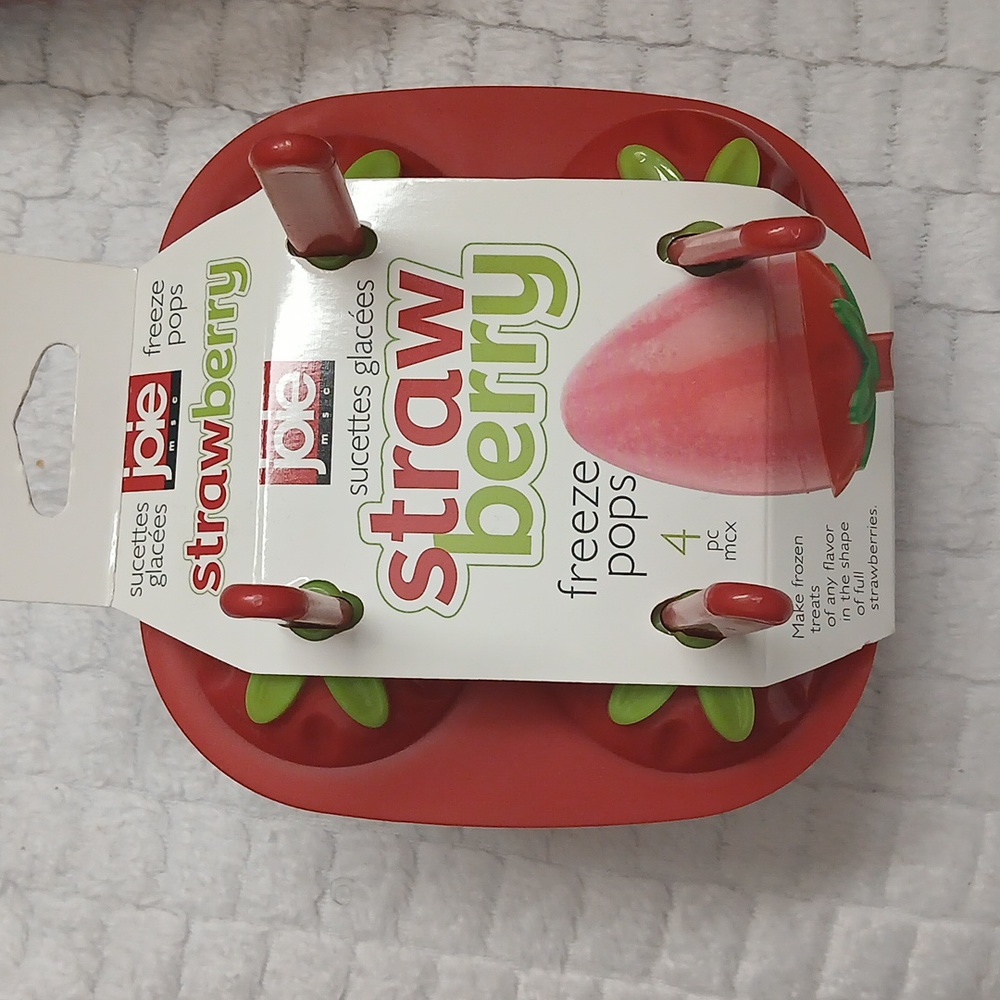Joie Red Strawberry Freeze Pops Set 4piece NWT